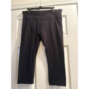 Lululemon Black 18" Crop Leggings High Rise Size 12